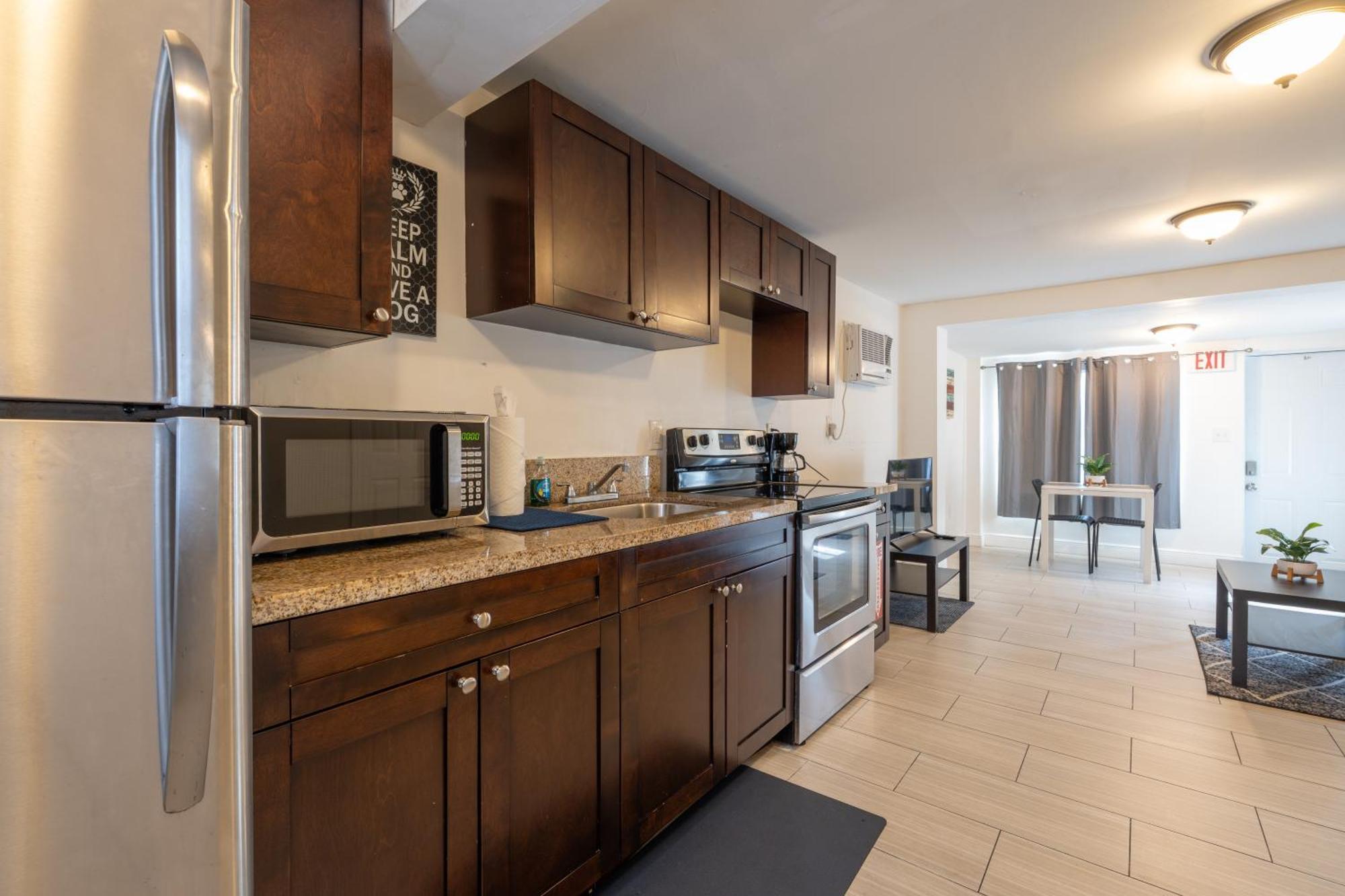 Cozy Private Apts In Hollywood By Hard Rock Casino! Exterior photo